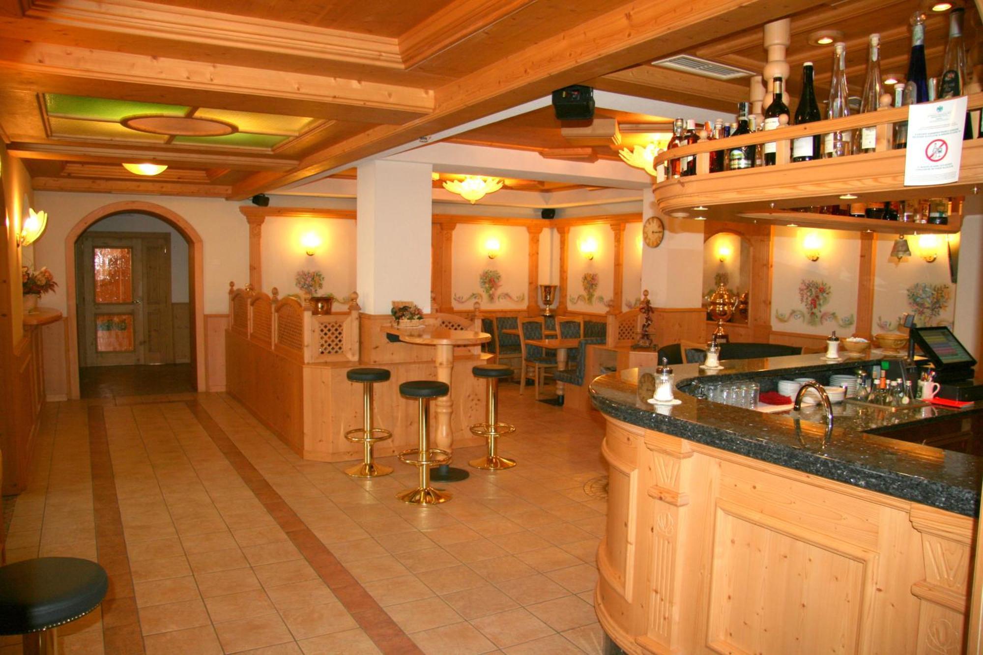 Dolomiti Hotel Olimpia Андало Экстерьер фото
