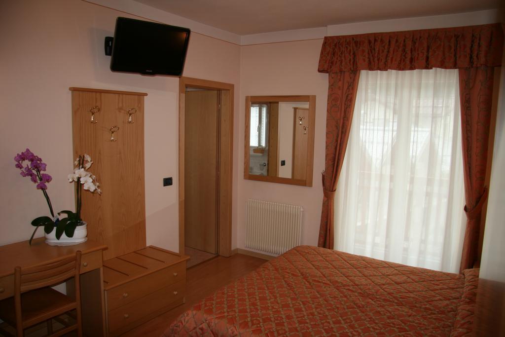 Dolomiti Hotel Olimpia Андало Экстерьер фото