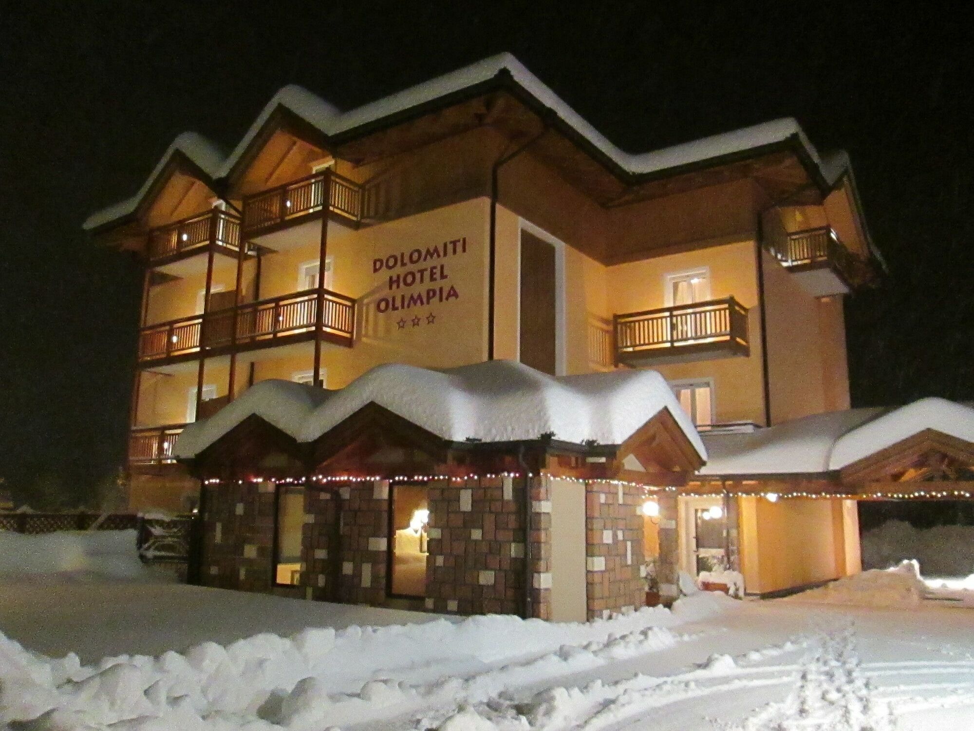 Dolomiti Hotel Olimpia Андало Экстерьер фото